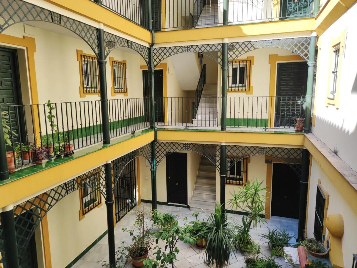 Estudio Rufina.Tranquilidad ,Alameda De Hercules! Seville Exterior photo